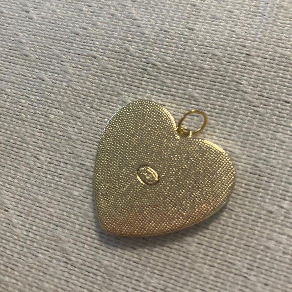 Large Heart Charm - Picture 2 of 3